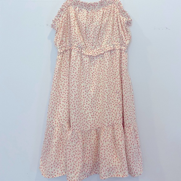 Jessica Simpson sundress